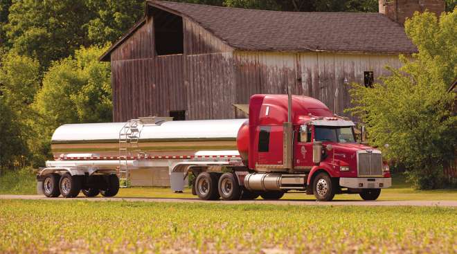 Tractor with tank trailer